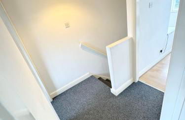 House number 12 sleeps up to 4 with Smart TVs in every room - Foto 28