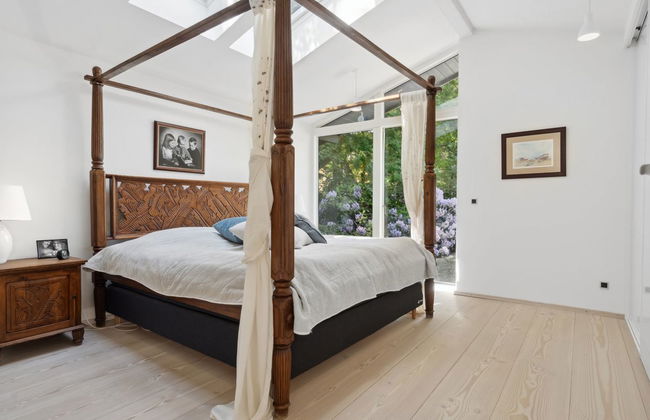 "Kennet" - 30m from the sea - Photo 22