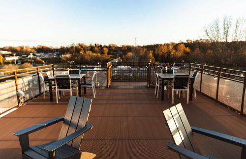 Three Trails Downtown Elkin - Foto 10