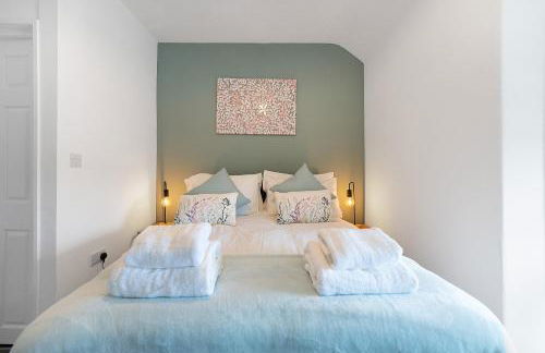 NEW! 3 Bedroom Home in Sunderland by Stay With Us, Perfect for Families & Contractors, FREE WiFi!! - Foto 2