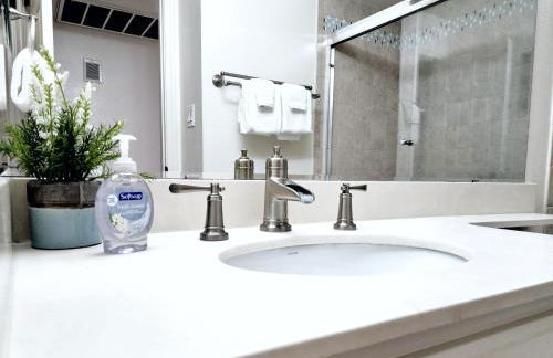 Quiet house with pool heater, patio, BBQ, citrus - Foto 26