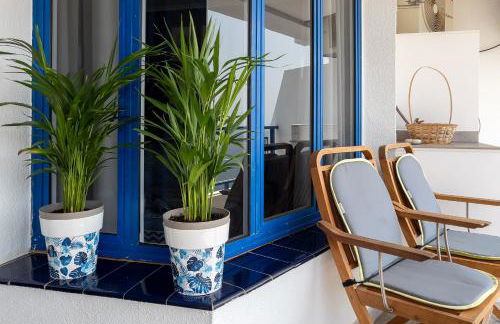 Stunning Views Guaranteed - Photo 19