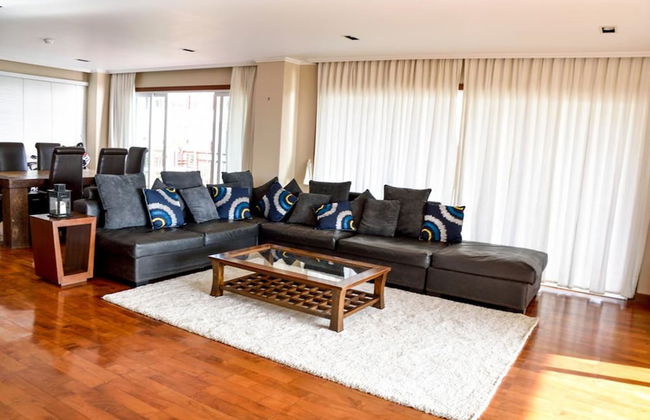 The Beach Palace 2BR Luxury Beachfront - Foto 10