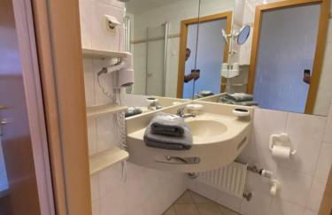 FeWo Pool, Sauna, Wellness, Gartenterrasse ENGELMEER - Foto 11