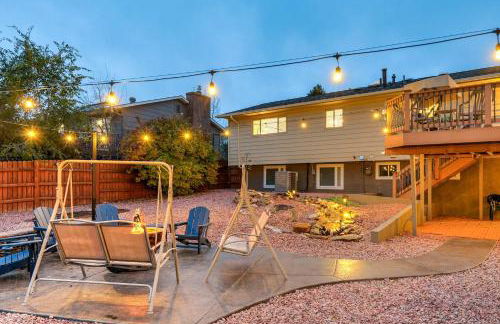 Luxury 5BD Retreat Hot Tub Fire Table Mtn Views - Foto 48