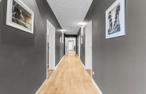 280 qm Billard Tischtennis Tischkicker - Foto 30