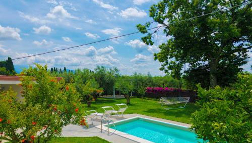 VILLA LA BOUGANVILLEA - Countryside Villa with Private Pool, Surrounded by Nature in VELLETRI - LAZIO - Foto 4, Garden