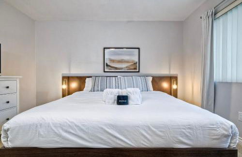 90 Walk Score - Steps to Beach & Dining - Reserved Parking - Photo 5