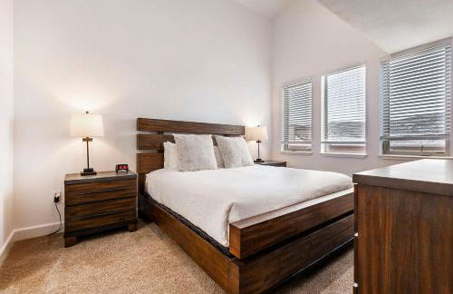 Crestview Condominiums by All Seasons Resort Lodging - Photo 36