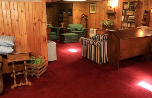 Historic Reunion, Wedding, and Event Space Rental in Central Wisconsin - Foto 27