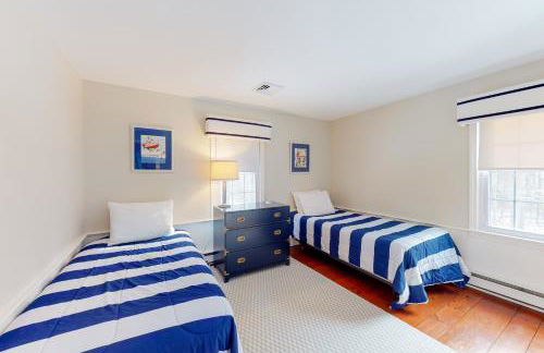 Just Beachy - Photo 19