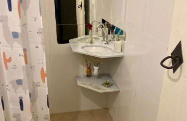 Cantinho Almeida - Foto 32