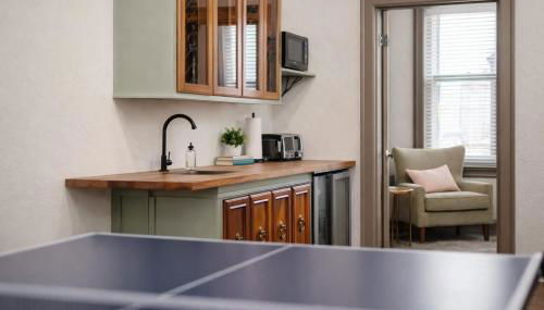 Large Luxury Downtown Loft - Walk to Everything Free Parking - Foto 3