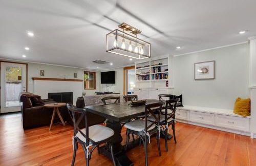 The Entire Property at Mount Walker Inn - Foto 70