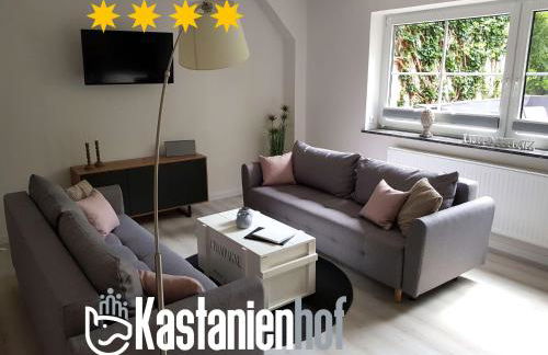 Große, helle Ferienwohnung mit 2 Balkonen auf dem Kastanienhof Oetzen in der Lüneburger Heide - Foto 1