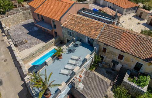 Villa Galant with Pool and Sauna - Happy Rentals - Foto 16