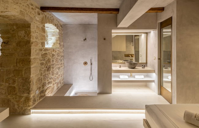 Inotropes Boutique Suites - Adults Only - Photo 43