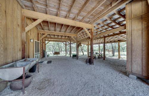 Swim, Hike and Unwind Serene Hill Country Retreat - Foto 28