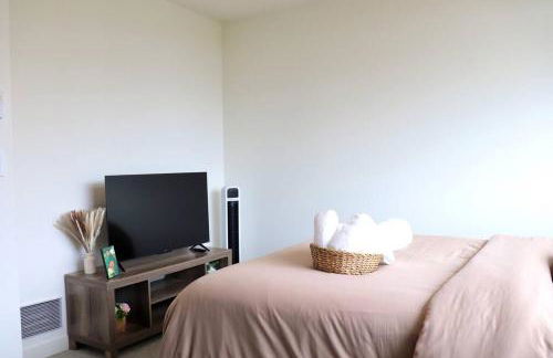 Entire Stunning Townhouse 3br/2.5ba w Parking - Foto 31