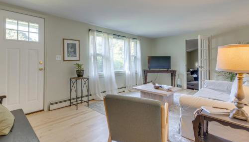 Home with Private Yard in Rocky Point - Foto 2