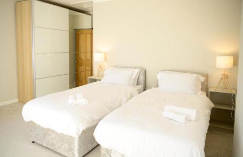 Luxurious Retreat in Buxton - Photo 5