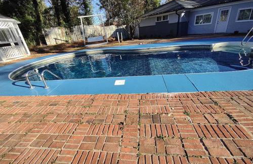 3 Bedroom Jewel: Luxury with Crystal Pool - Foto 25