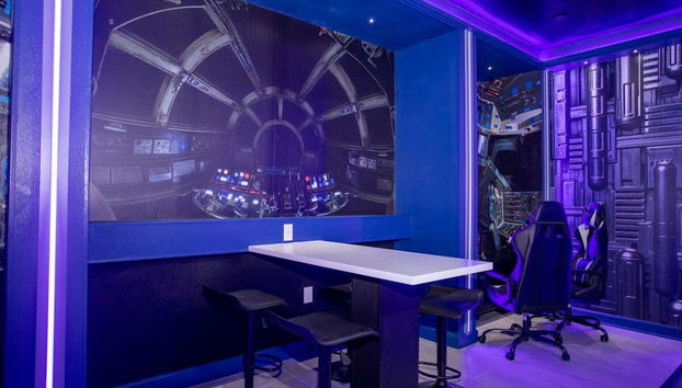 Ultimate Themed Luxury - Game Room Theater Pool - Foto 5, Habitación