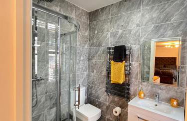 Cozy London Apartment , 2 Minutes to Tube! - Foto 12