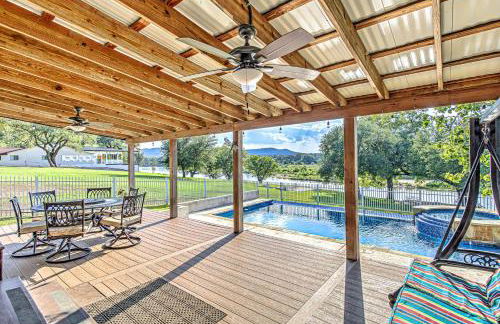Waterfront 3BR Retreat - Pool & Hot Tub - Foto 41