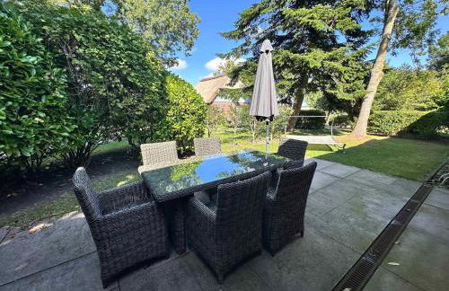 Sky & Sand Homes Austernfischer I 3 Zimmer Wohnung in Reetdachanwesen Hus op de Duen - Photo 6