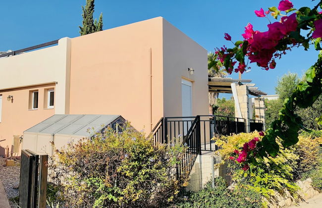 Beautiful, Modern, Luxuriously Villa, Private Swimming Pool 8 p NW Coast, Crete - Photo 32