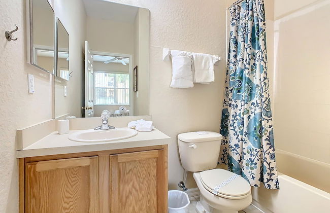 Family Getaway 4BR Townhome by Old Town - Foto 33