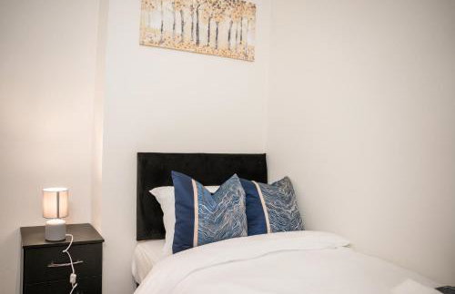 Modern & Spacious 4 Bedroom Residence in manchester - Foto 26