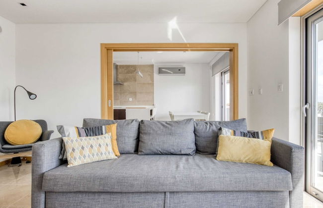 Modern Villa With Pool and Barbecue - Foto 19