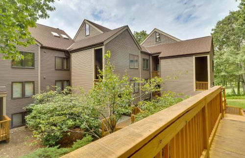 Wintergreen Resort Vacation Rental with Balcony! - Foto 24