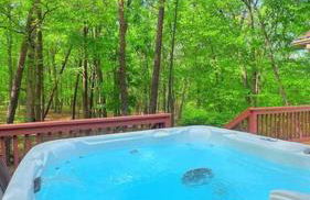 Emerald Cabin W/Hot tub, Firepit, Lake, Skiing - Foto 4