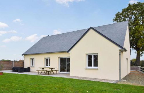 Awesome Home In Bacilly With Wifi - Foto 2