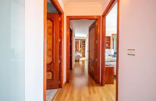 Villa Luxueuse, 2 piscines, spa et salle de sport, 5 chambres, 4 salles de bain - Foto 35