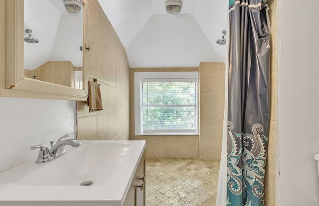 4br Comfort In Dania Beach - Close To Everything 4 Bedroom Home - Photo 19