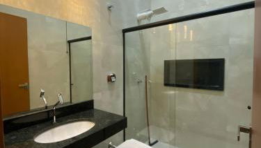 Apartamento novo no centro de Sinop! - Foto 3, Shower