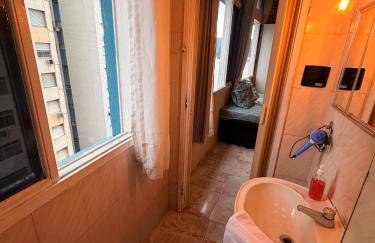 AP frente a praia São Vicente, pé na areia! Bem localizado, Arejado, Promoção! - Foto 11