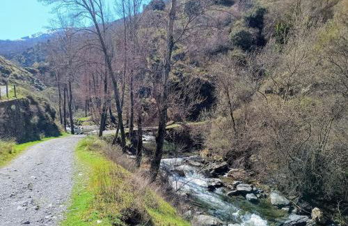 Sierra y Silencio Nómada, WIFI, Trastero y Garaje - Foto 16