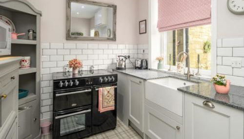 Charming country cottage at a Victorian Station - Foto 5