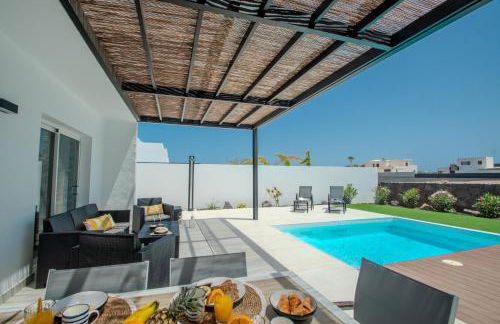 Serena Villa 38 - Heated pool, Sea Views, AC, High Speed Internet - Photo 15