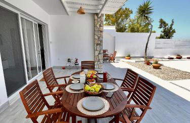 Vaso Beach Front Villa - Foto 11