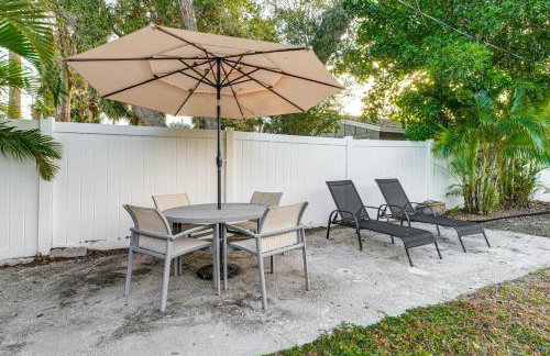 5 Mi to Downtown St Pete Private Oasis with Yard - Foto 24