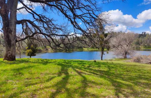 Rolling Oaks Ranch - 200 Acres of Lakeside Beauty & Countryside Serenity - Foto 3