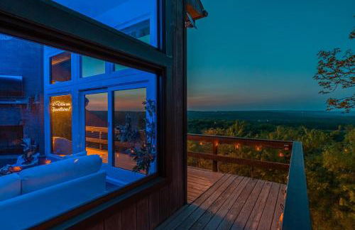 Mountain Top! Family Paradise w Hot Tub & Game Rm - Foto 79