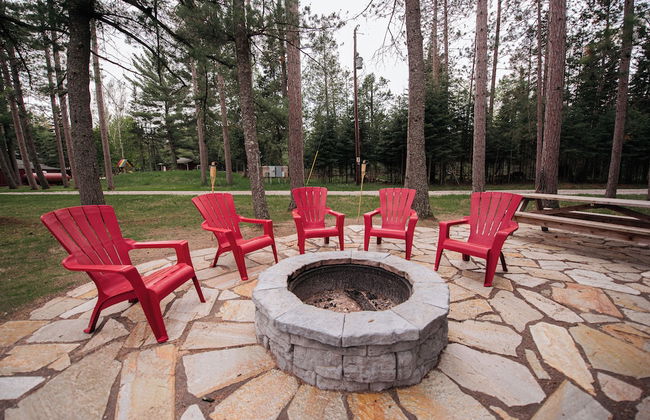 Grayling Gem Royal Stag Lodge - Foto 45