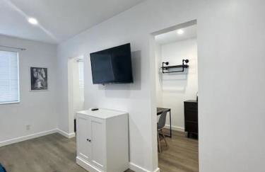 Tranquil Studio W Parking 10 min to Beach FLL - Foto 13